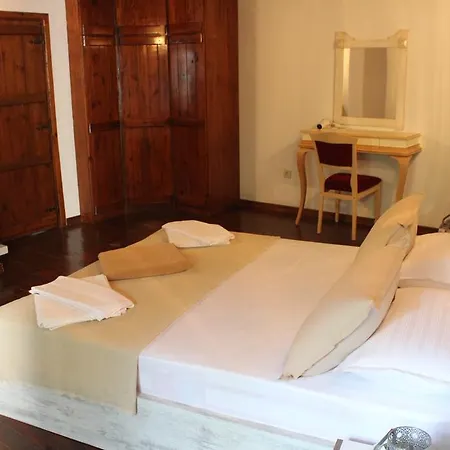 Sapanca Villa Natura Vakantiehuis *